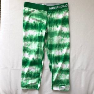 Nike Pro Combat Dri-Fit crop leggings